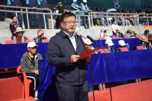 官方：31岁科斯蒂奇将租借至费内巴切 双方已谈妥
